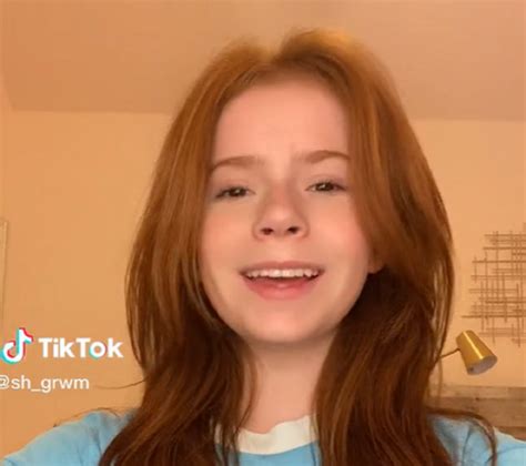 TIKTOK SLUT WILLOW HARPER GETS FUCK ON THE BEACH .